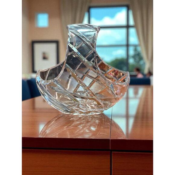 Cross-Hatched Contemporary Lead Crystal Basket Heavy Bowl Criss Cross Pattern - Picture 2 of 6